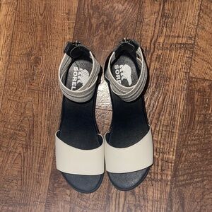 Sorel sandals!  NEW